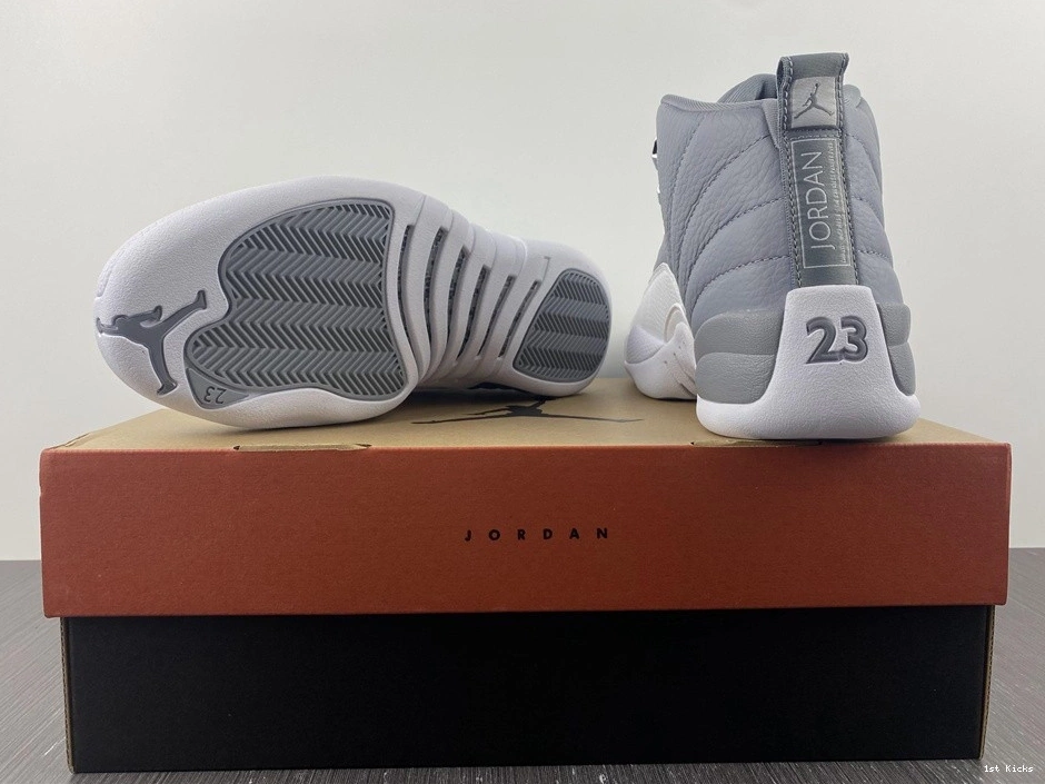 Stealth Jordan - 12 CT8013-015 Retro 0102